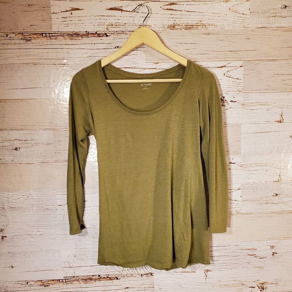 Motherhood long sleeve tee‎